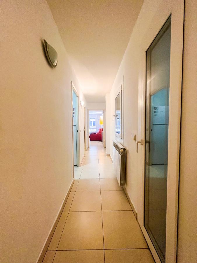 Apartamento Ontario En El Centro De Andorra La Vella Con Parking Apartment Екстериор снимка