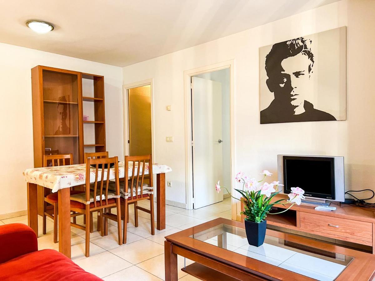 Apartamento Ontario En El Centro De Andorra La Vella Con Parking Apartment Екстериор снимка